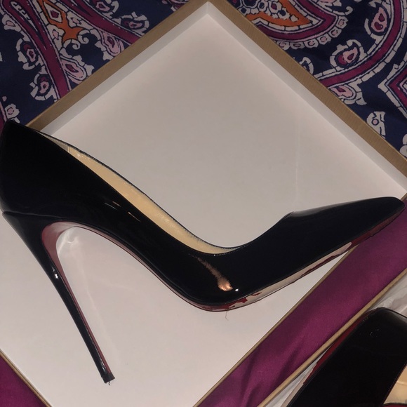 So Kate’s Black 40mm Size 42 - Picture 3 of 8